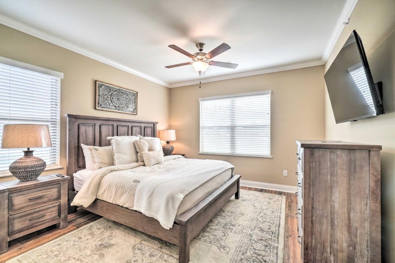 Chic Townsend Condo With Saltwater Pool! Eksteriør bilde