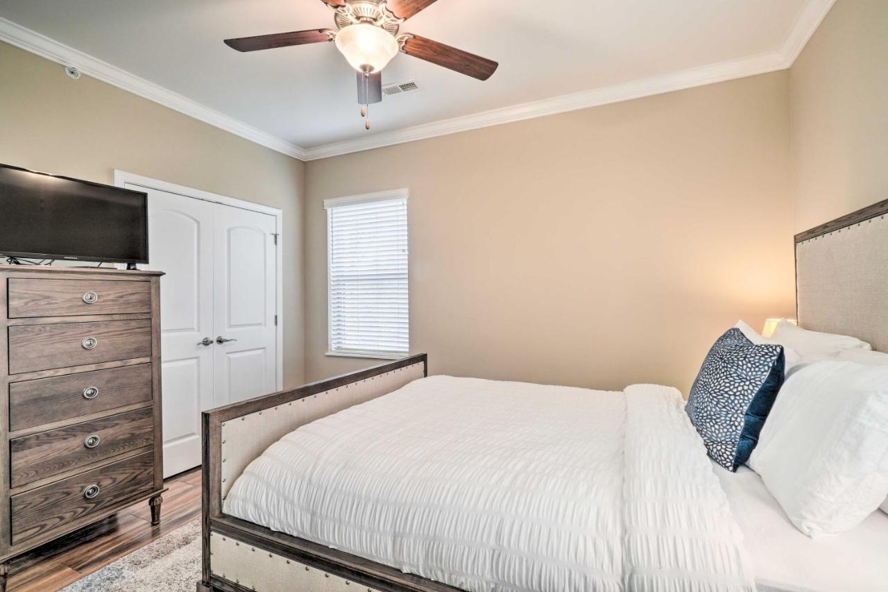 Chic Townsend Condo With Saltwater Pool! Eksteriør bilde